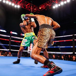 Image post by @showtimeboxing on Instagram