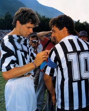 Image post by @retro_calcio on Instagram
