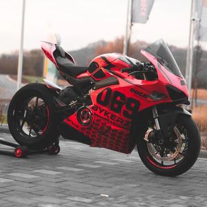 Image post by @panigalers on Instagram