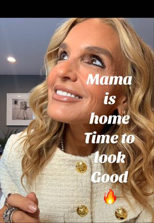 Video post by @shop.with.caroline on TikTok
