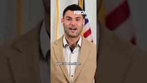 Video post by @kmphfox26 on YouTube