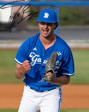 Image post by @ucsb_baseball on Instagram