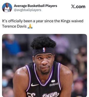 Image post by @averagebasketballplayers on Instagram