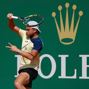 Image post by @alex2mumu on Instagram