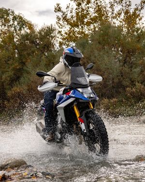 Image post by @bmwmotorradusa on Instagram
