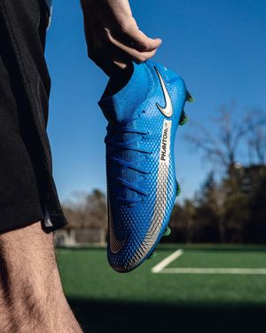 Image post by @soccerdotcom on Instagram