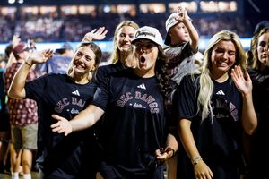 Image post by @HailStateSB on Twitter