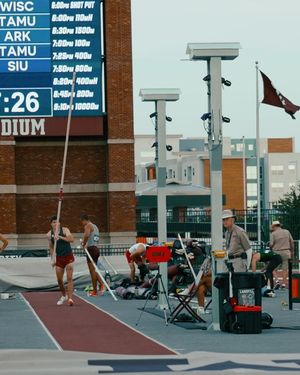 Image post by @ou_track on Instagram