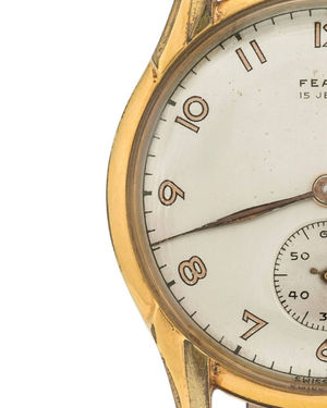 Image post by @fearswatches on Instagram