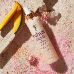 Video post by @RahuaBeauty on Facebook