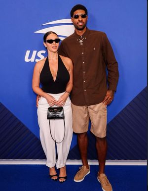 Image post by @nbafashionfits on Instagram