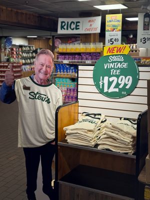 Image post by @stewleonards on Instagram