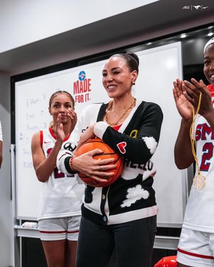 Image post by @smuwbb on Instagram