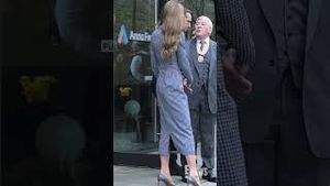 Video post by @enews on YouTube