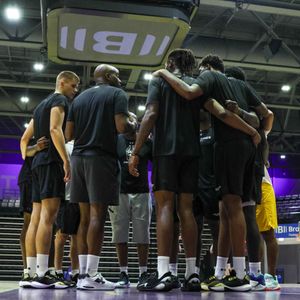 Image post by @ualbany_mbb on Instagram