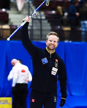 Image post by @worldcurling on Instagram