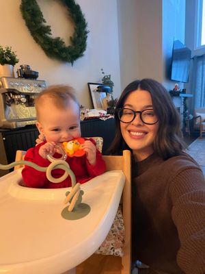 Image post by @leahrevelle on Instagram