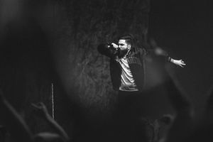 Image post by @therealjeremymckinnon on Instagram
