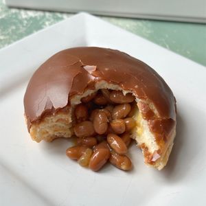 Image post by @donutandbeerfest on Instagram