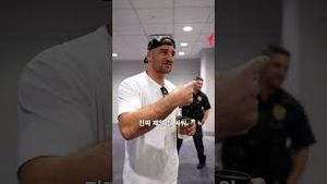 Video post by @ufc on YouTube