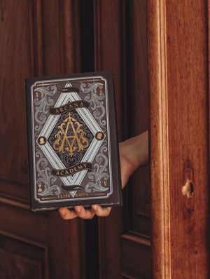 Image post by @fairyloot on Instagram