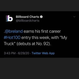 Image post by @tylorbondar on Instagram