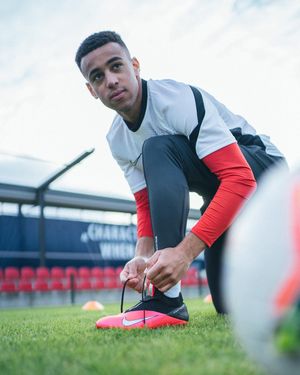 Image post by @soccerdotcom on Instagram
