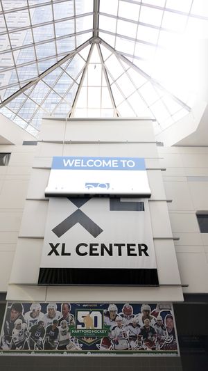 Video post by @XLCenter on Facebook