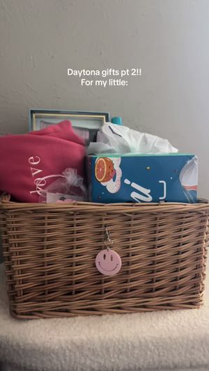 Video post by @charismeow on TikTok