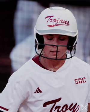 Video post by @TroyTrojansSB on Twitter