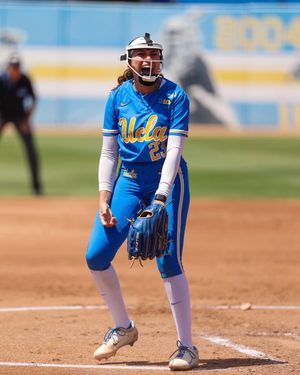 Image post by @uclasoftball on Instagram