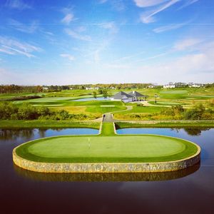 Image post by @trumpgolf on Instagram