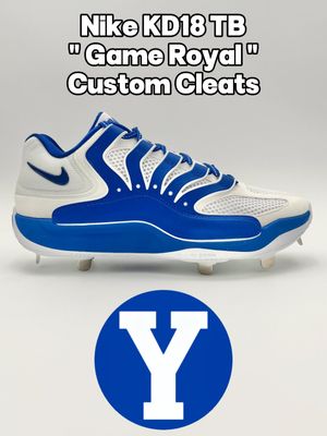 Image post by @customcleats on Instagram