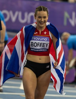 Image post by @issyboffey on Instagram