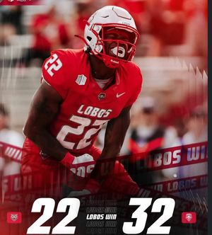 Image post by @barstoollobos on Instagram