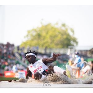 Image post by @howlaophotography on Instagram