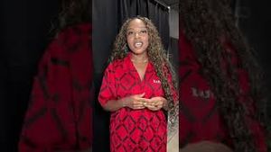Video post by @telemundo on YouTube
