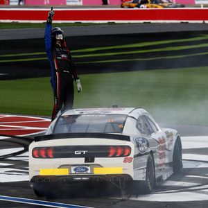 Image post by @StewartHaasRcng on Twitter