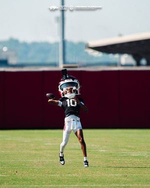 Image post by @RazorbackFB on Twitter