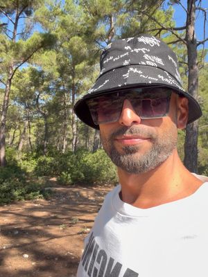 Image post by @volkankaramanmusic on Instagram