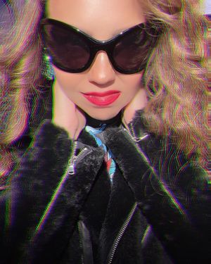Image post by @thalia on Instagram