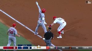 Image post by @AngelsBeisbol on Facebook