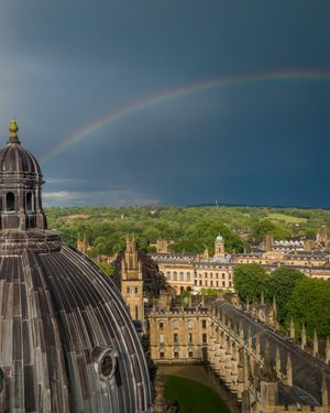 Image post by @oxford_uni on Instagram