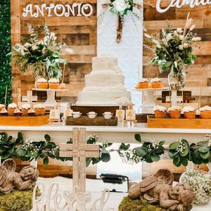 Image post by @flowergardenatl on Instagram
