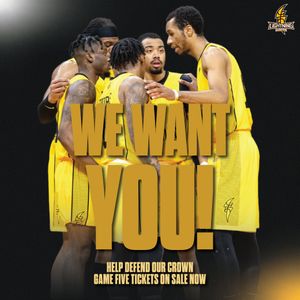 Image post by @LondonLightning on Twitter