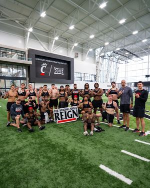 Image post by @gobearcatsfb on Instagram