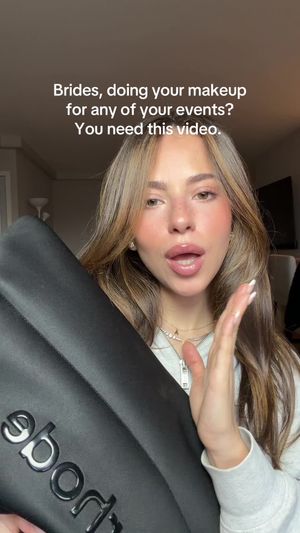 Video post by @anyaweitz on TikTok