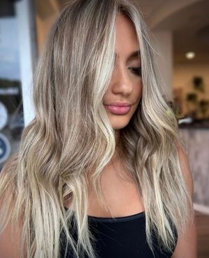 Image post by @behindthechair_com on Instagram