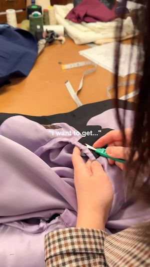 Video post by @modernizetailormade on Facebook