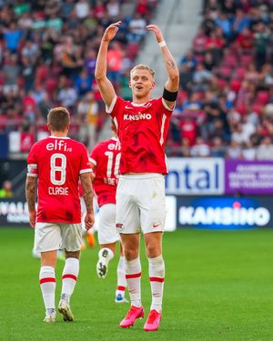 Image post by @azalkmaar on Instagram